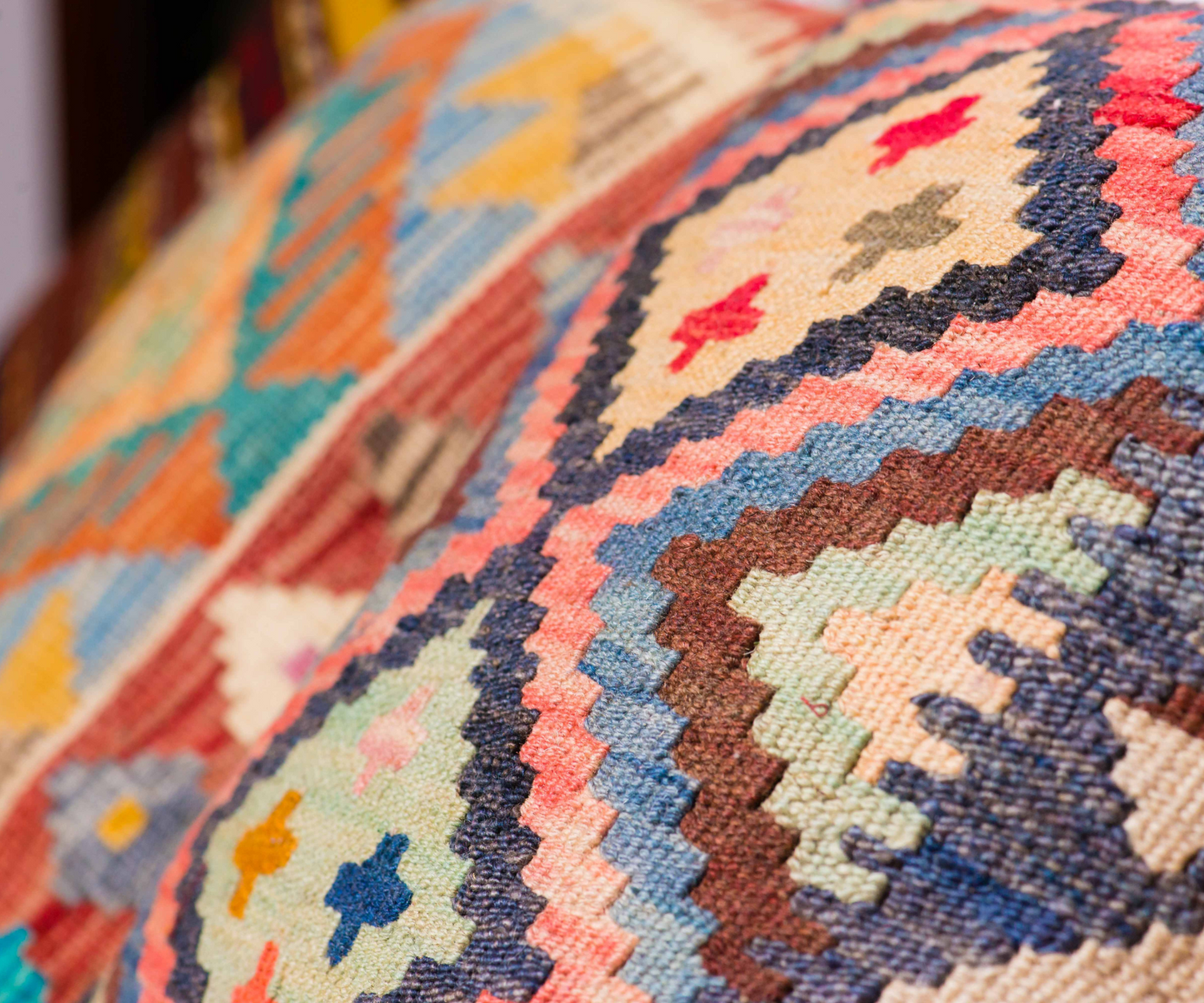 Handwoven Uzbek Kilim Cushion Cover - 100% Wool from Maimana, Afghanistan