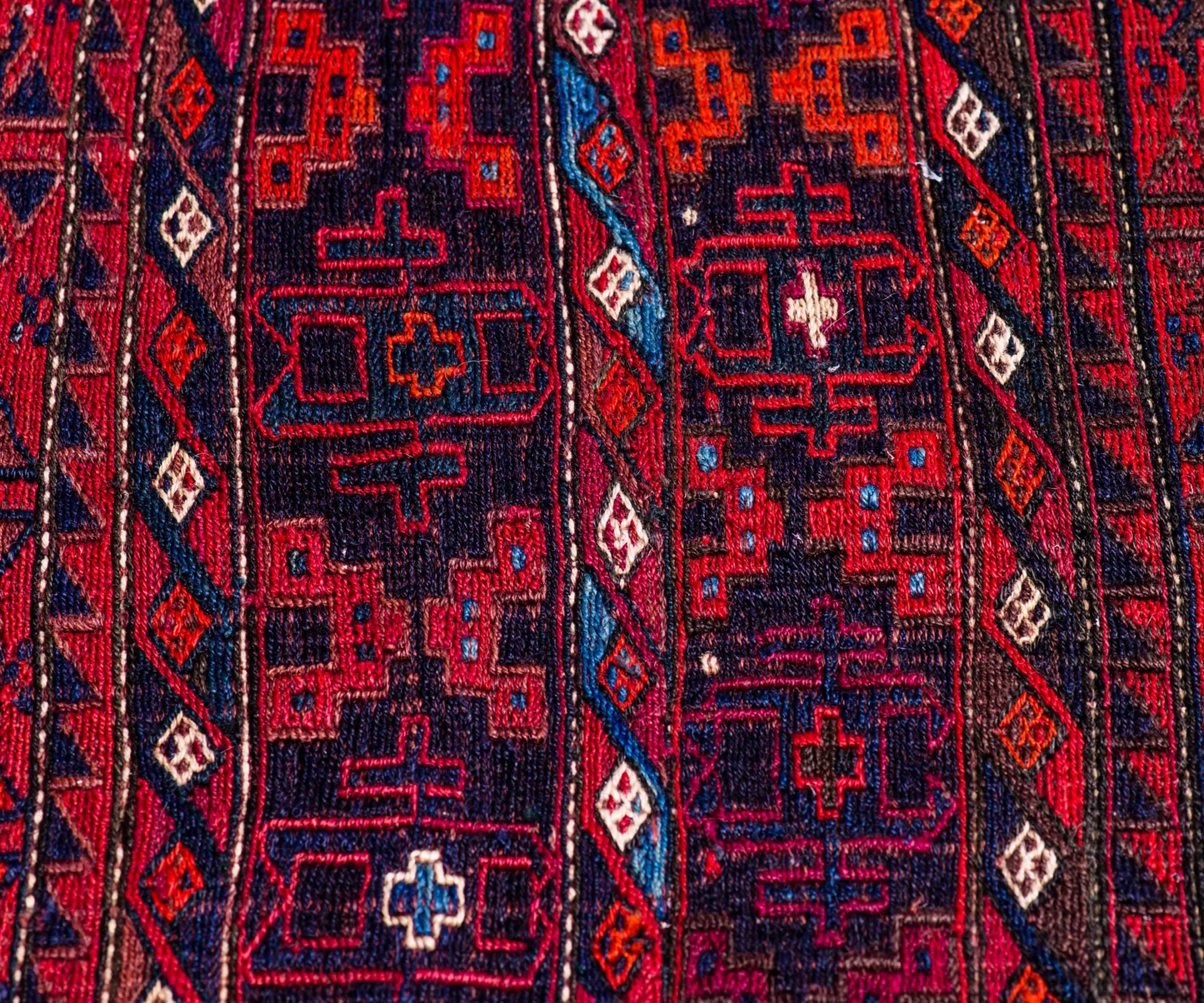 Hand-Embroidered Kelim Soumak - 20th Century, Persian Craftsmanship