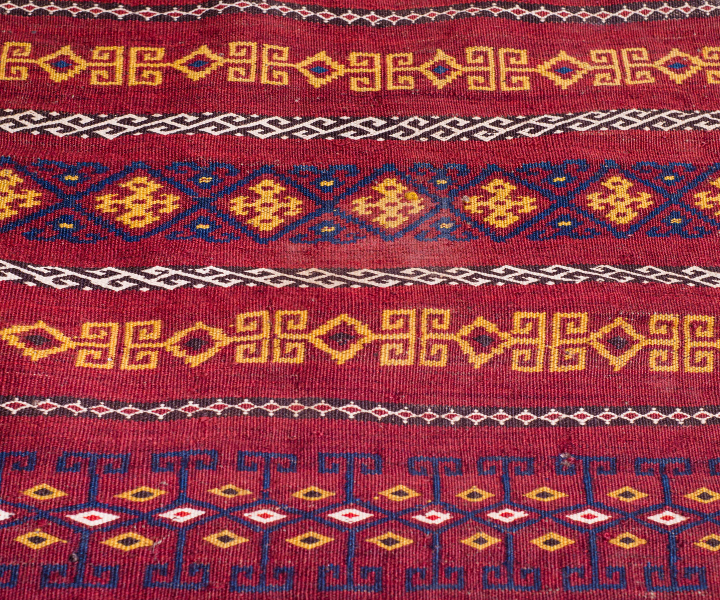 20th Century Naturally Dyed Wool Beluch Khourjeen-Torbah from Ghor Province - Hand-Woven