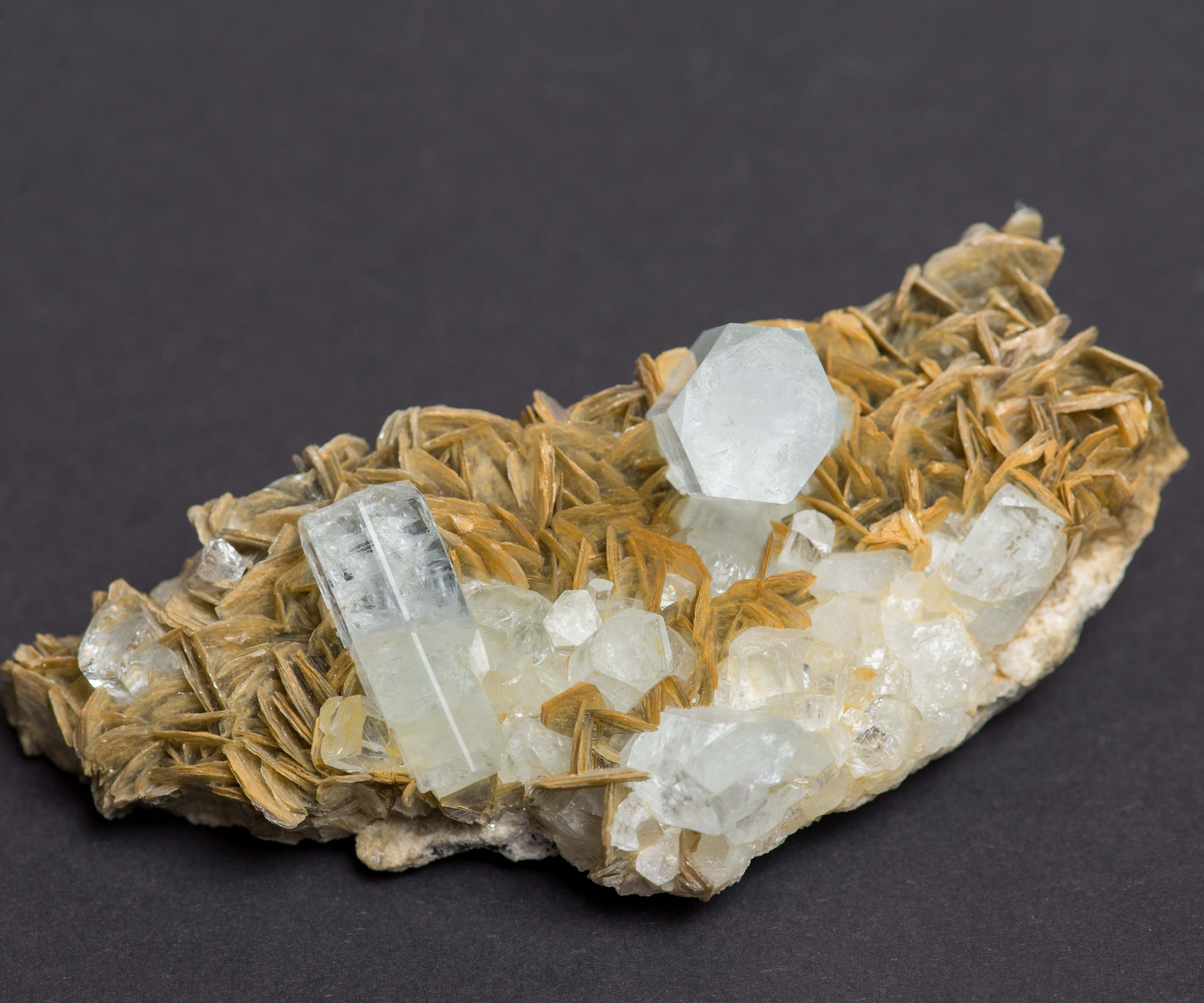 afghanistan,Aquamarin specimen on the matrix Muscovite Aquamarine  Quality Sample